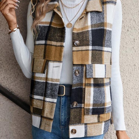 New plaid button down sleeveless vest jacket - Picture 3 of 5